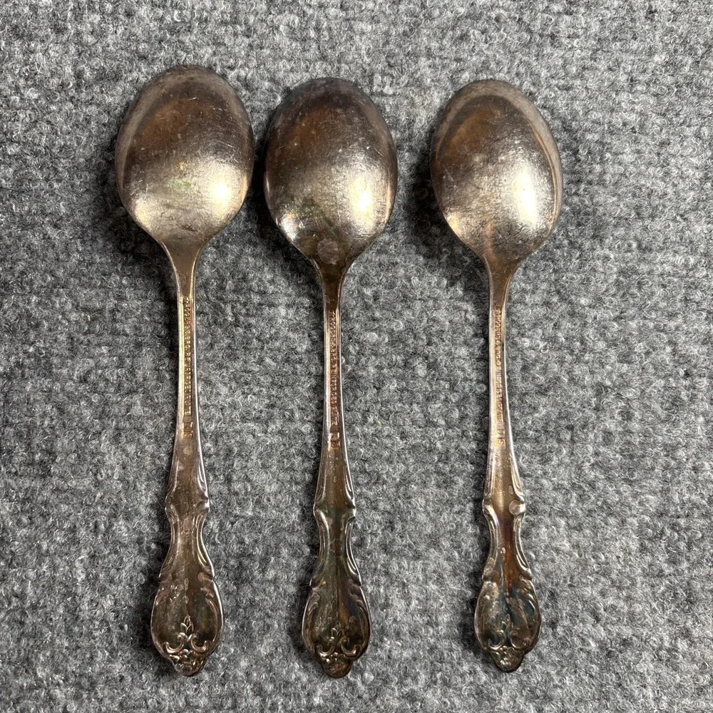 Rogers Bros Southern Splendor Silverplate Place Oval Soup Spoons Set of 3 6.75